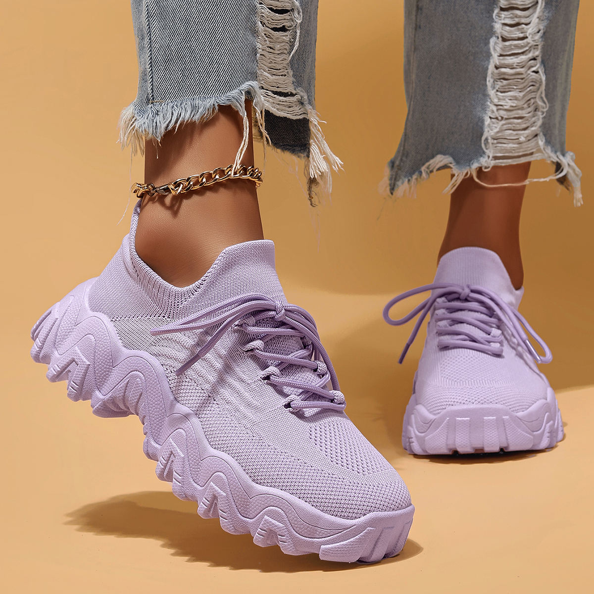 Trendy Lightweight Breathable Fly-Knit Mesh Casual Sports Shoes